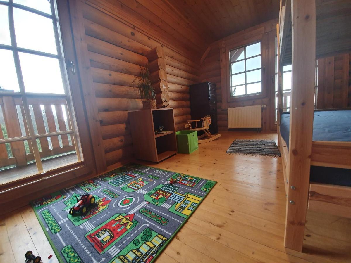 Cosy Spacious Wooden Chalet Na Hrib Stiska Vas Kültér fotó